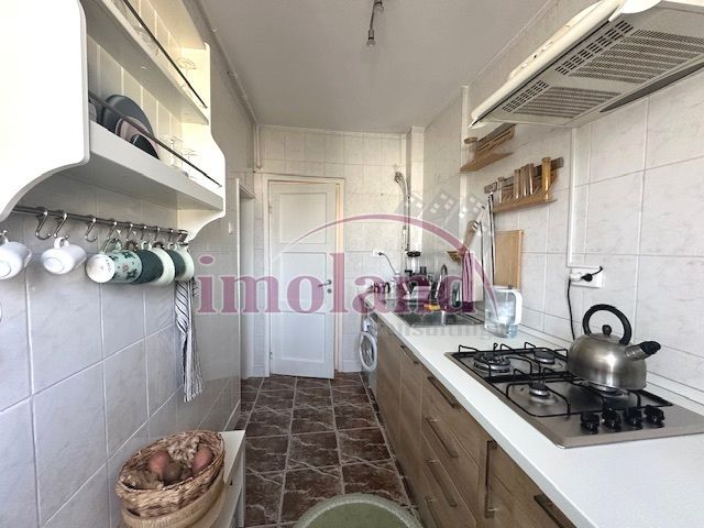 Vanzare - 2 camere  decomandate cu balcon - 46,4mp - Vedere Libera Parc Glinka - Poză 7