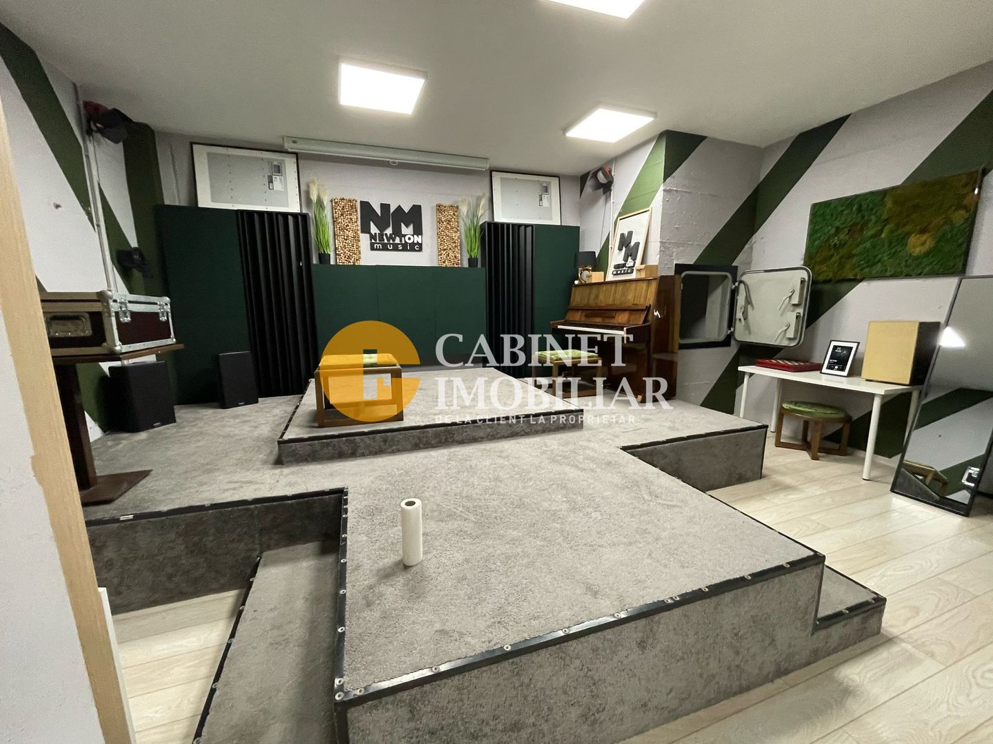 SPATIU COMERCIAL - 3 CAMERE - COMPLEX NEWTON - DE INCHIRIAT - Poză 7