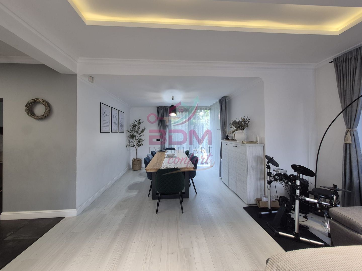 Vila moderna cu 4 camere I 220 mp I 750 mp teren I zona centrala - Poză 6