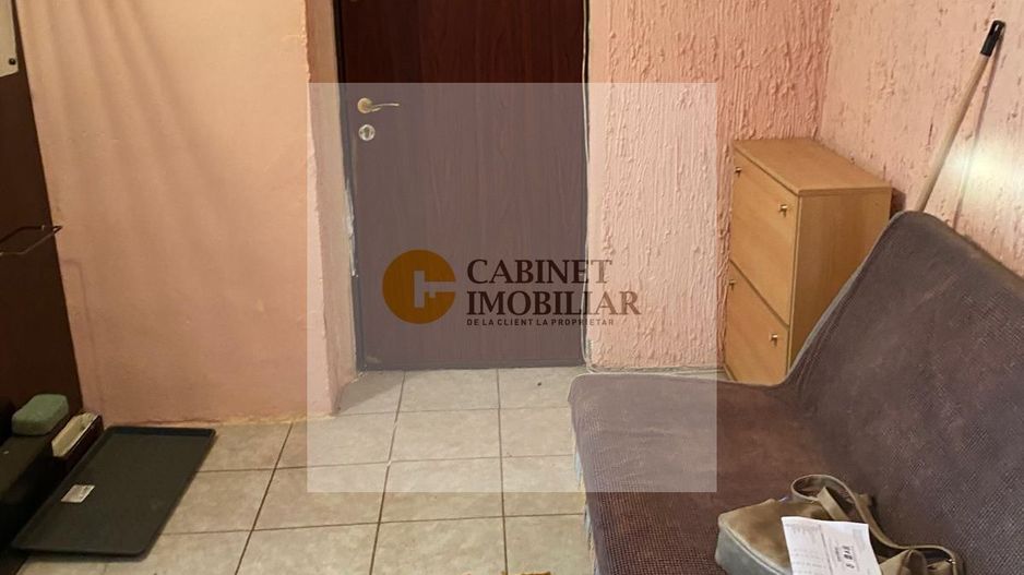 2 Camere - 50MP | 1980 | Metrou Lujer la 2 minute - Poză 11