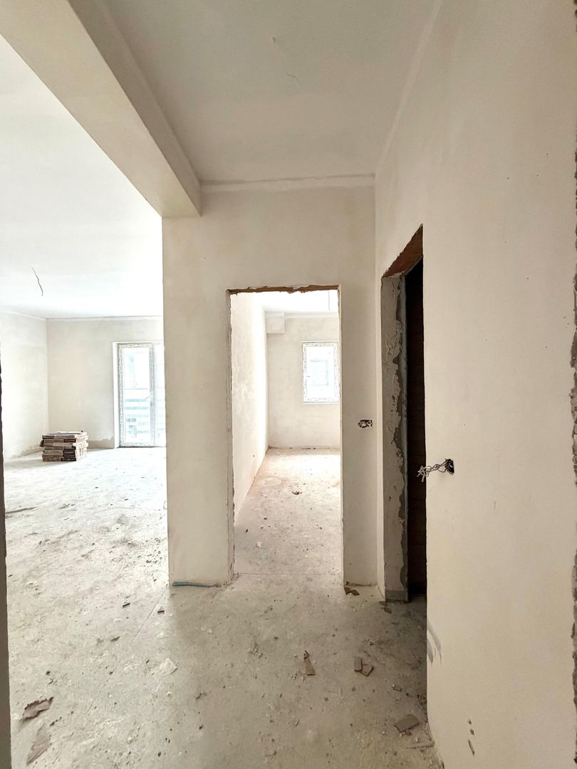 SUPER PREȚ! Apartament 3 camere - 1493e/ mp - Giroc - Poză 2