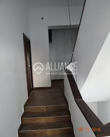 Spatii birouri si comerciale in cladire birouri ultracentral,langa magazin Tomis - Poză 7