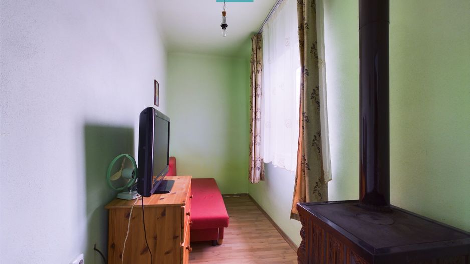 Casă la cheie în Secusigiu - Poză 9