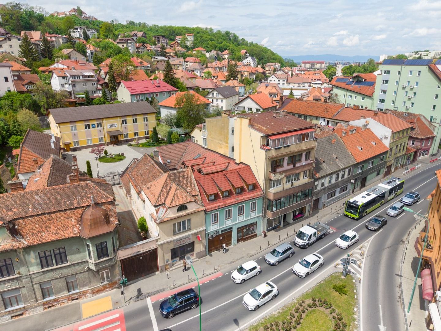 Spațiu comercial stradal de închiriat - Central - Iuliu Maniu - 72mp - Poză 16