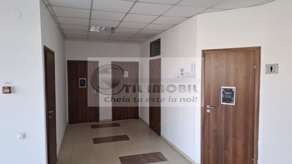 Spatiu depozitare de inchiriat,  suprafata 1250mp +500mp birou - Poză 12