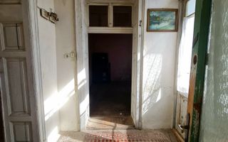 Casă spațioasă în zona Cetății Medievale – oportunitate excelentă - Poză 2
