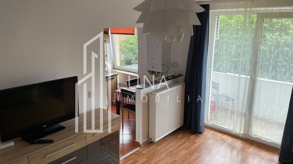 Apartament cu 1 cameră, ultracentral – ideal locuire sau investiție - Poză 1