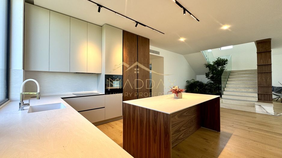 Vila Exclusivista in Mijlocul Naturii *959mp teren*/ 420mpc / Balotesti - Poză 5