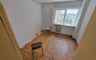 4 camere - 2 bai - 77 mp - investitie - Rotonda - Poză 2
