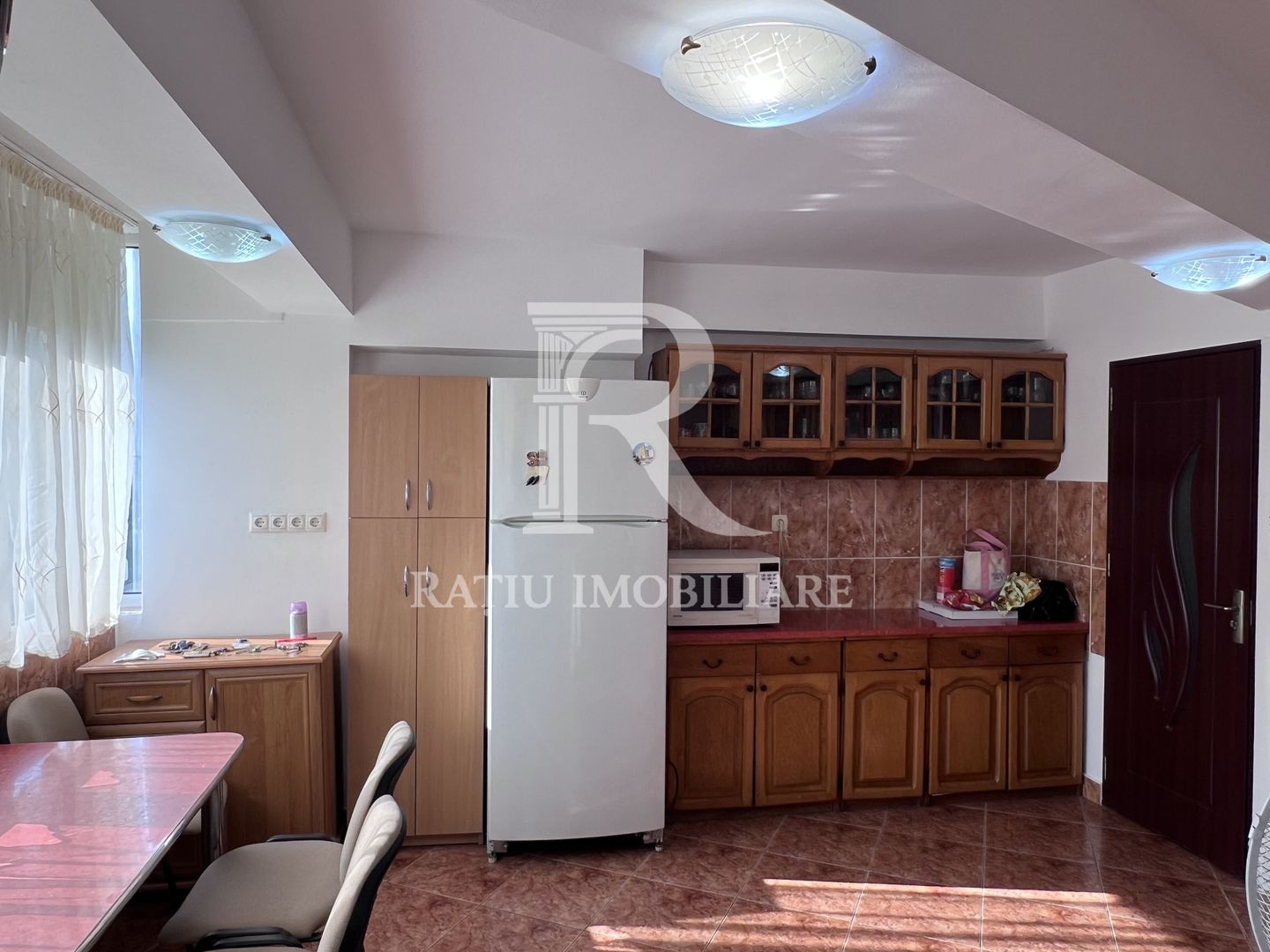 Apartament cu 3 camere | Costache Negruzzi | Decebal | Oradea - Poză 9