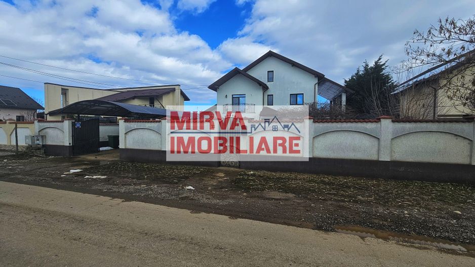 Vilă spațioasă Strejnicu S+P+1E+M, 8 camere, garaj, teren 595 mp - Poză 88