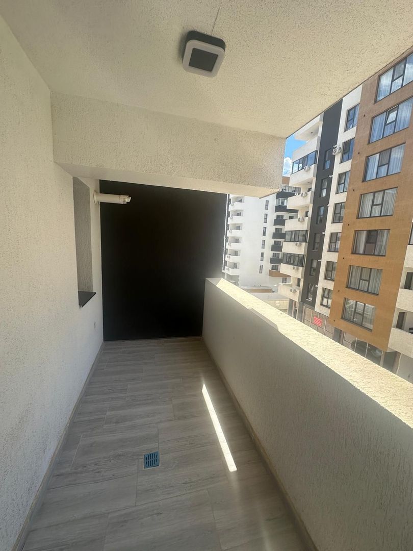 Garsonieră în Popești-Leordeni, Mobilată si utilată,piscina,metrou Berceni - Poză 5