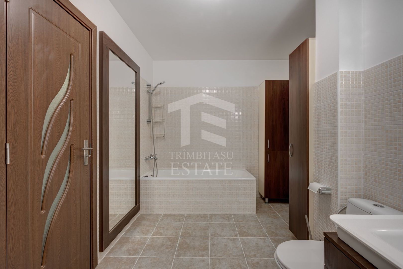 2 Apartamente  in Vila 5 Cam Metrou Basarab Gara de Nord - Poză 25