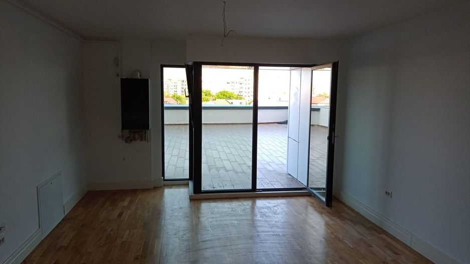 APARTAMENT CU TERASA ZONA FLOREASCA - Poză 9