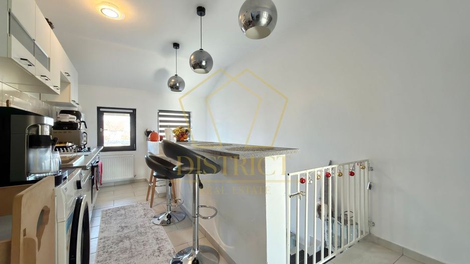 Apartament cu 2 camere complet mobilat si utilat la etajul 1 in Giroc la asfalt. - Poză 8