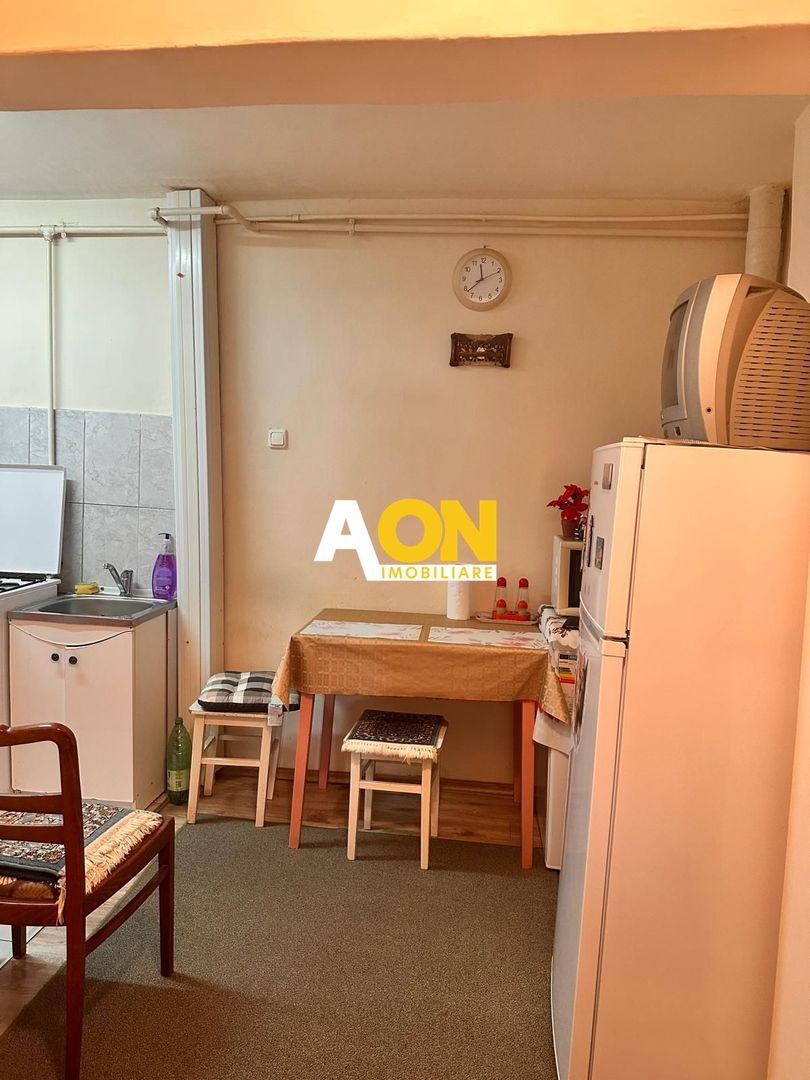 Garsoniera Etaj 1, Zona Cetate, Decomandata - Poză 6