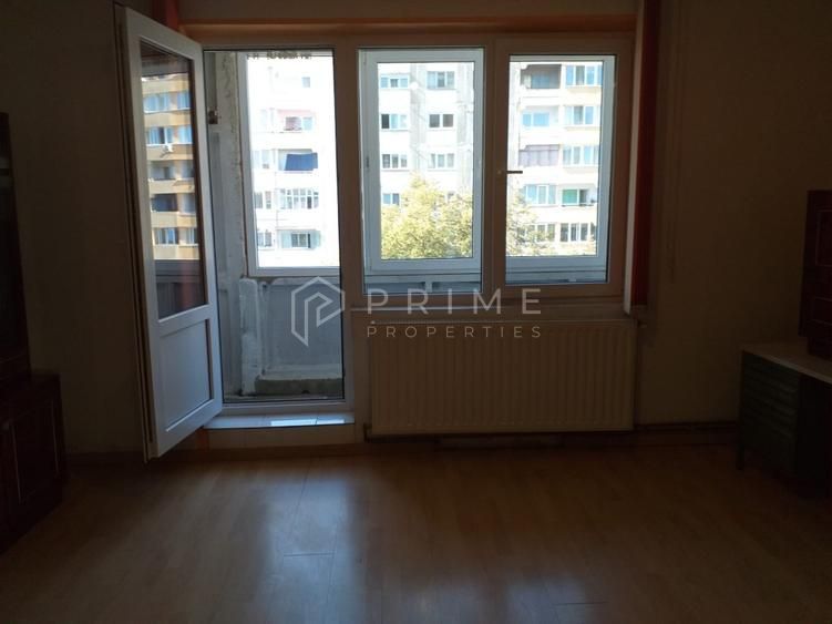 Garsoniera 34 mp, zona Dambu Pietros - Poză 2