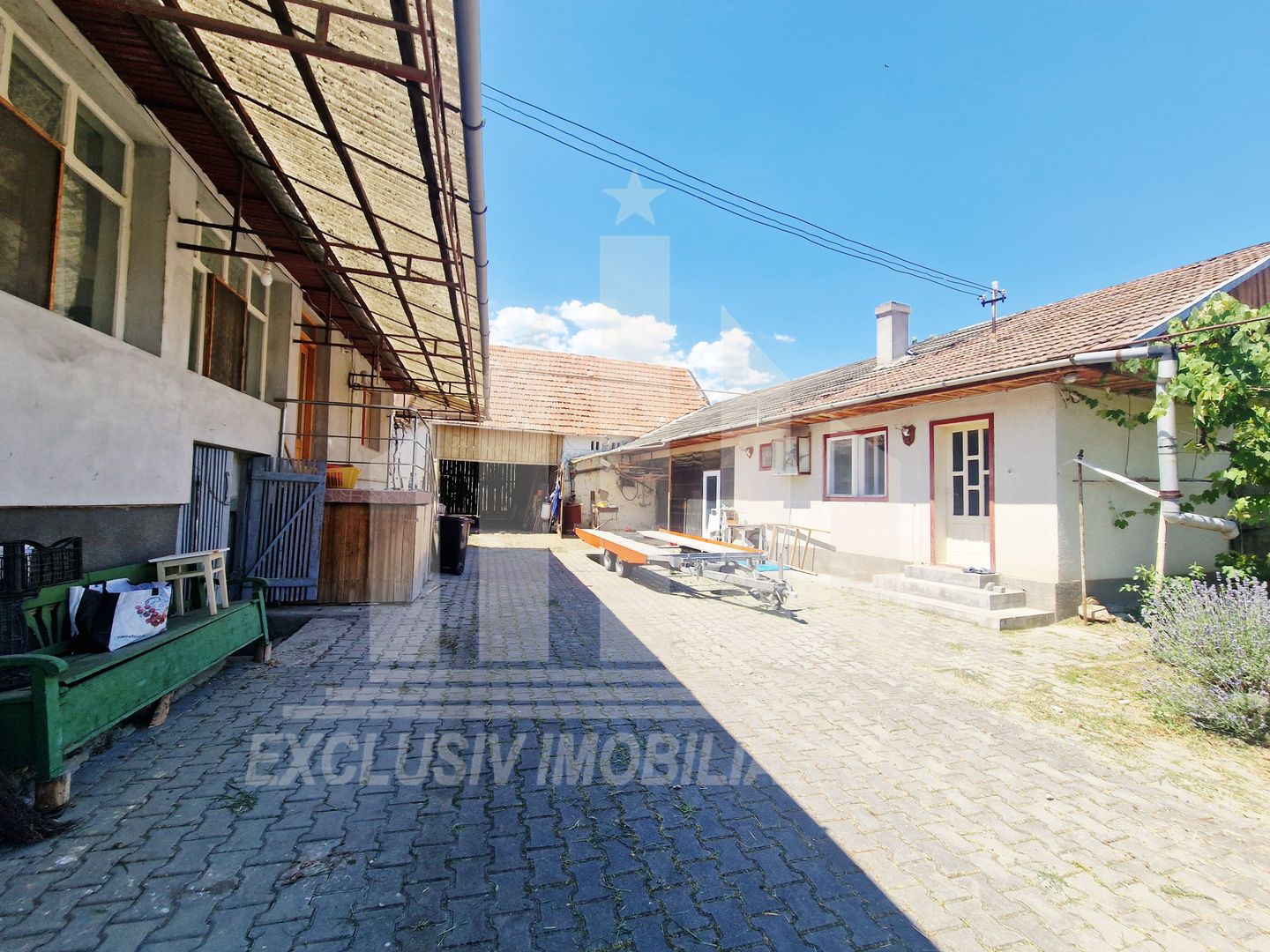 Casa cu gradina in Cricau - Poză 8