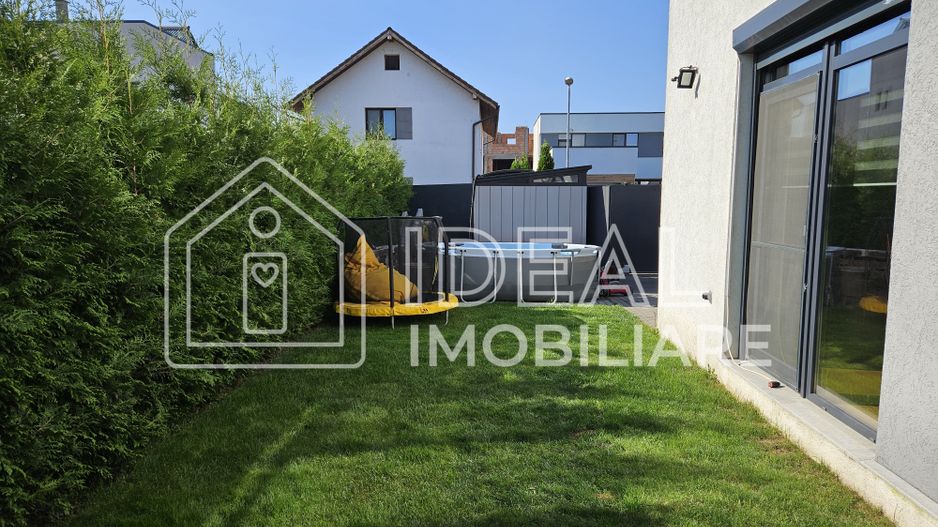 Casa Moderna cu 4 camere si terasa, zona Pictor Brana, Selimbar - Poză 18