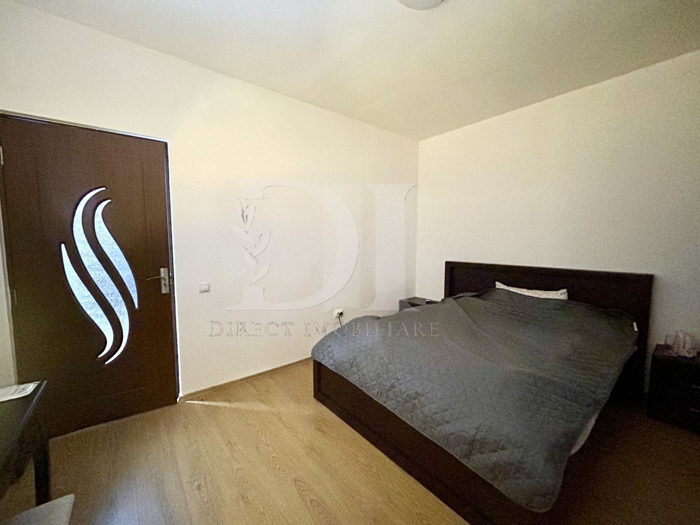 Apartament de Vanzare /  Zona Vivo / Floresti - Poză 10