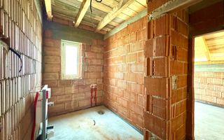 Super pret - Duplex cu 4 camere - teren generos  |Sǎcǎlaz| - Poză 4