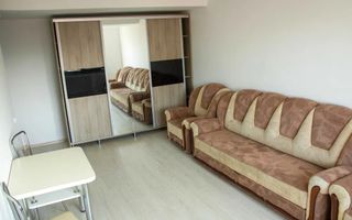 GARSONIERA GORJULUI, BLOC NOU, CENTRALA, BUCATARIE INCHISA, METROU - Poză 1