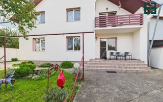 Casă tip Duplex cu 8 camere și 1080 mp teren  - Zona Bujac - Arad - Poză 23