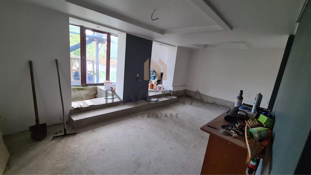 Casa D+P+E/ Semifinisata/ Andrei Muresanu - Poză 3