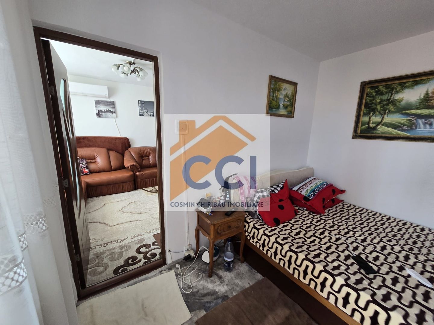 Apartament cu personalitate, logie și boxă – Strada Neptun, nr. 6 - Poză 6