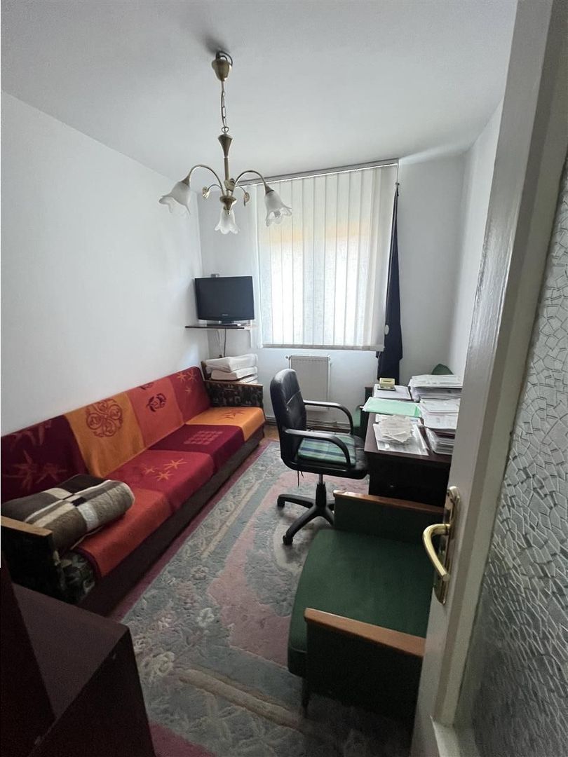 4 camere etaj 1 langa Fac Dragan mobilat utilat - Poză 10