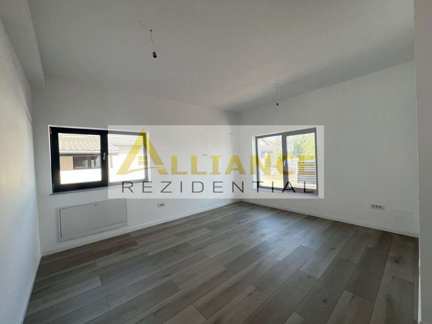 CASA PARTER -3 camere-2 BAI-TEREN 325MP - Poză 11