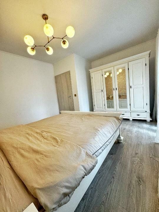 Giroc | 3 Camere | Curte comuna | Mobilat si utilat | Loc de parcare - Poză 8