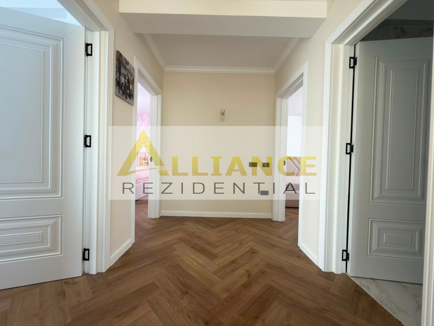 VILA INDIVIDUALA MODERNA | P+1E | 4 camere | Incalzire prin pardoseala - Poză 11