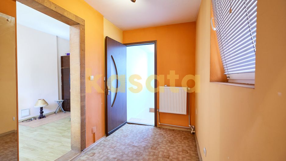 Casă cu 4 camere si curte | zona Regie | teren 252 mp - Poză 13