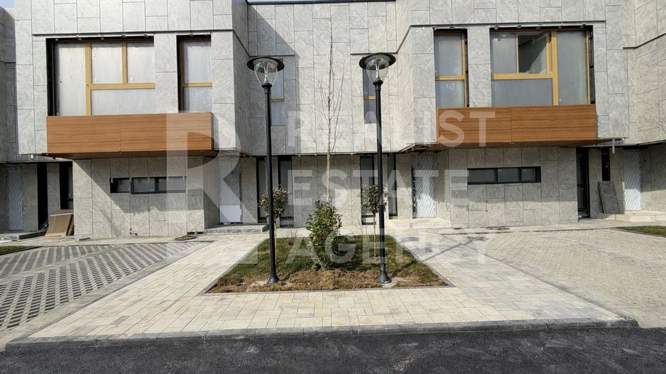 Vilă în Pipera, 116 mp utili, 2 locuri de parcare, București - Poză 1