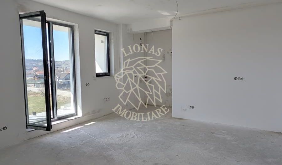 COMISION 0%! Apartament finisat 3 camere-balcon-etaj 1-Zona Zavoaie - Poză 1