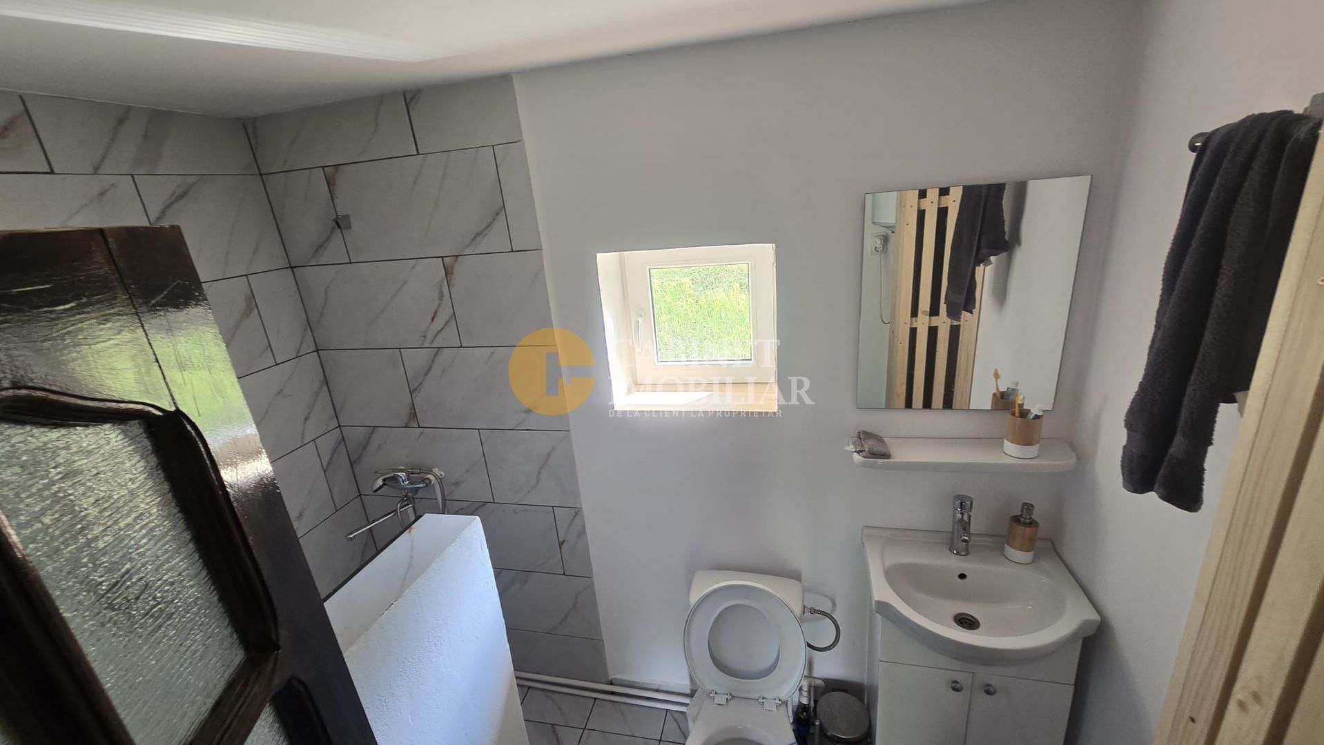 Oază de liniște și natură! Casă  cu 2 heleșteie și pârâu în curte – Probota - Poză 7