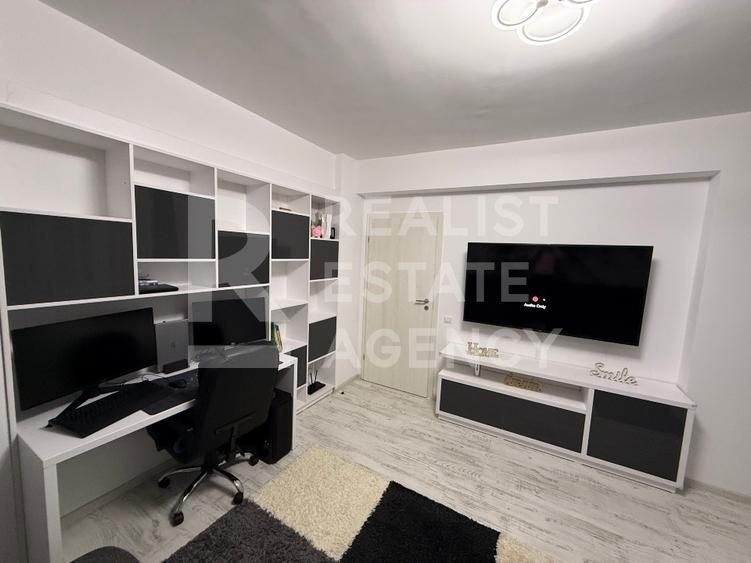 Vânzare, apartament cu 3 camere în zona Militari Residence - Poză 2