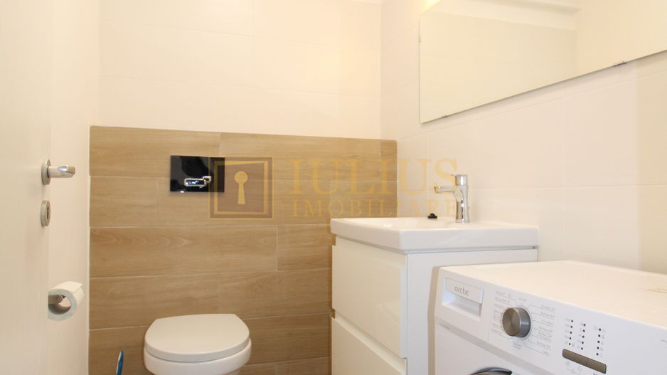 LOFT amenajat modern, 2 bai. Zona de sud. - Poză 18