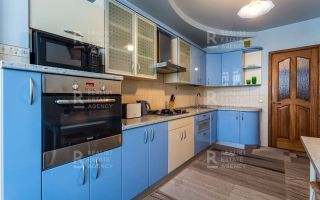 Chirie, apartament, 2 camere, strada Vasile Alecsandri, Centru - Poză 2