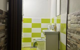 Spațiu comercial central de închiriat - Poză 7