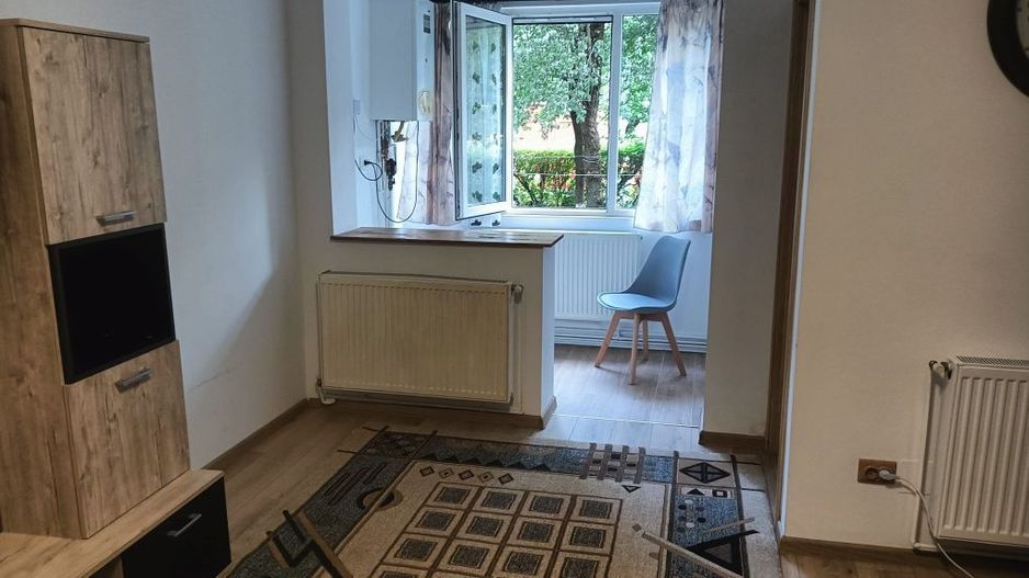 Vând Garsoniera Astra Saturn - Poză 2