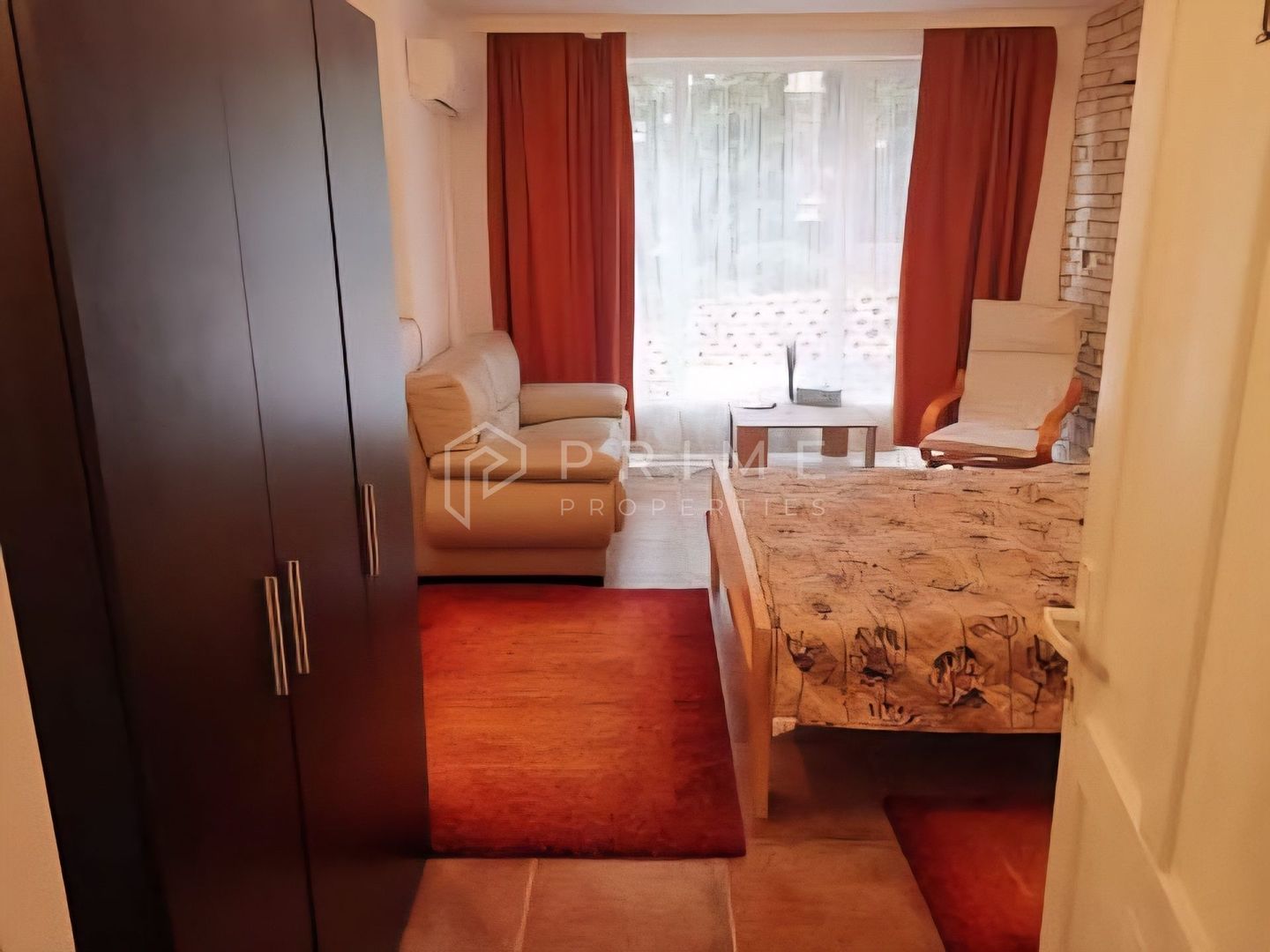 Casă individuală 310mp utili, 8 camere, piscină - Poză 10