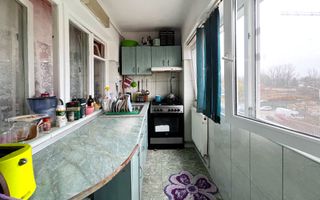 Apartament 2 camere tranformat in 3  | 50 mp | zonă centrală, Bd. Republicii . - Poză 9