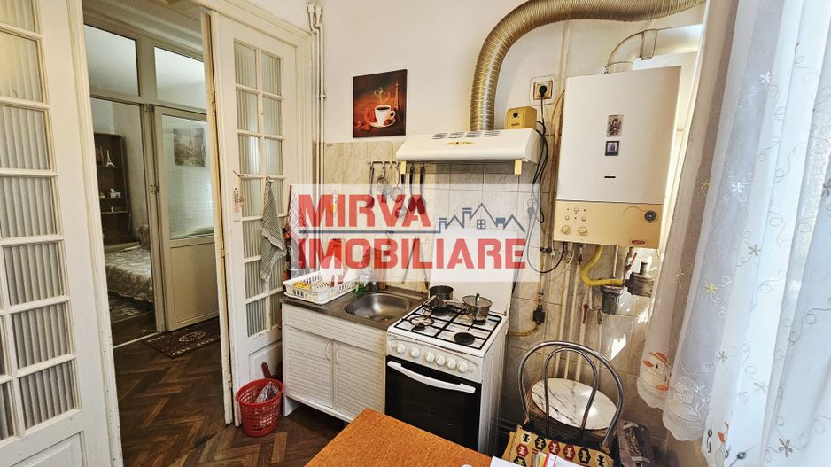 Apartament interbelic cu 4 camere – 63,17 mp utili | Central, Ploiești - Poză 9