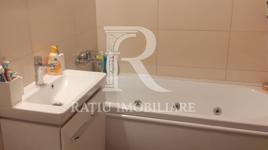 Apartament cu 3 camere | Calea Aradului | Oradea - Poză 4