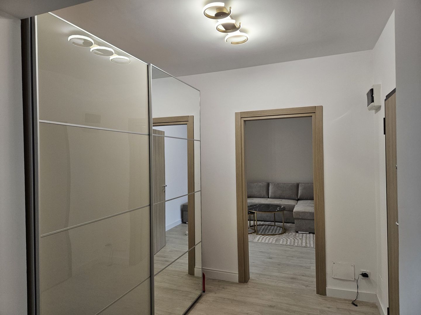 Apartament 2 camere lux decomadat Porsche Pipera Rond OMV - Poză 14