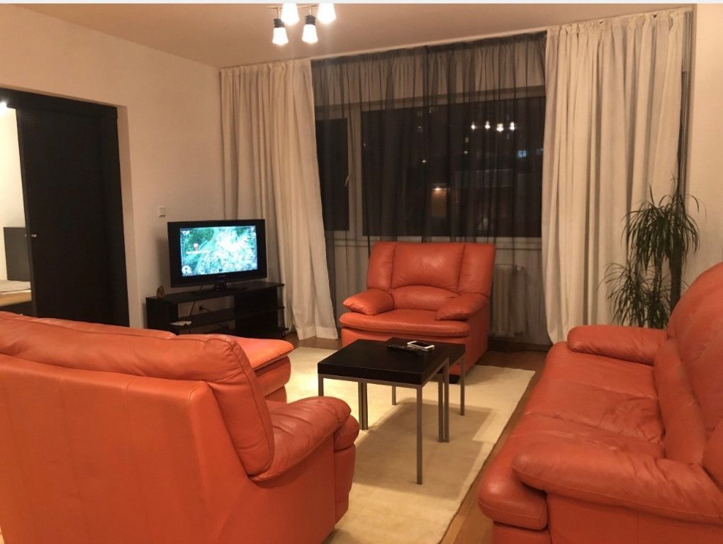 Închiriez apartament 2 camere, Piața Alba Iulia, modern - Poză 1