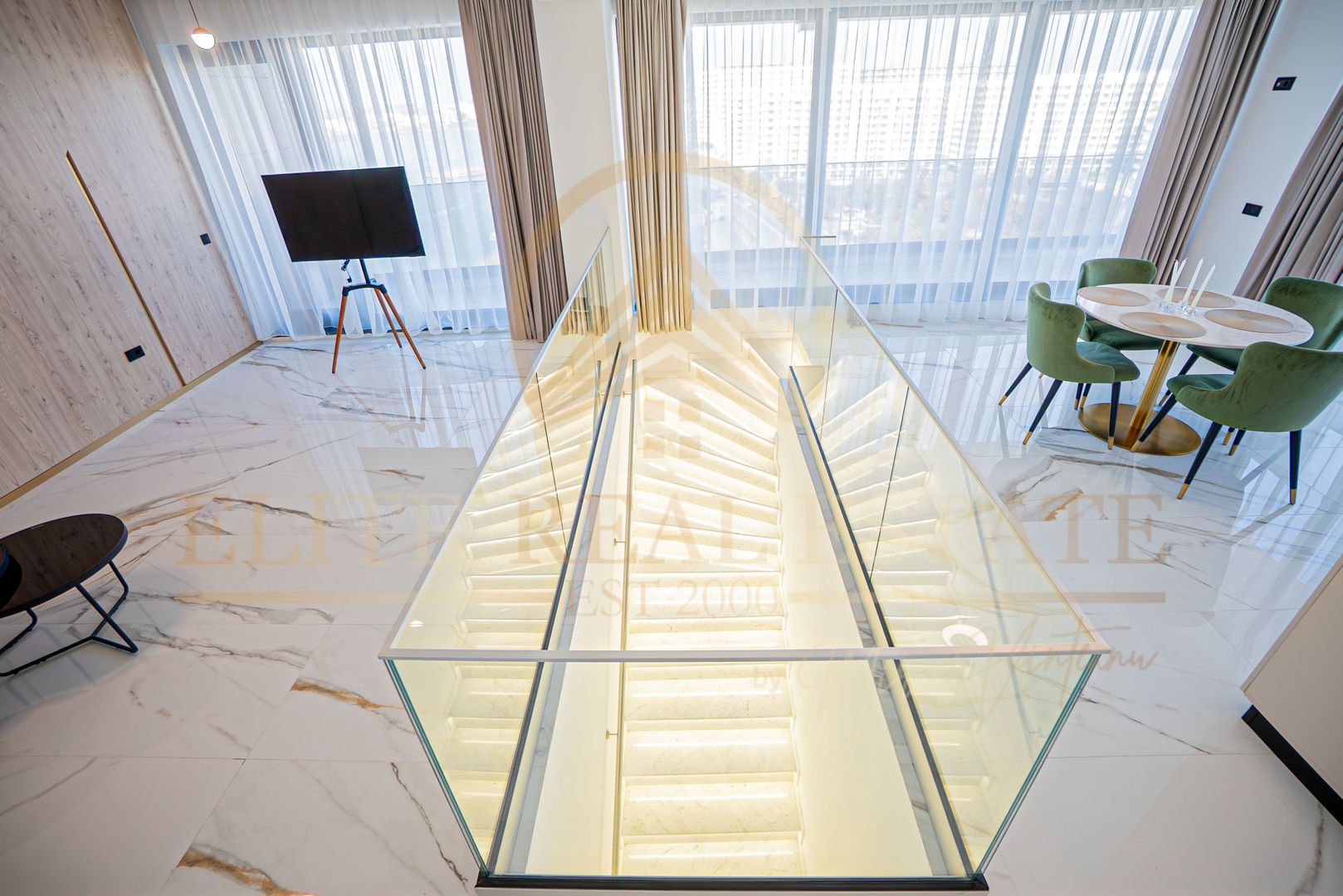 Stațiunea Mamaia - Duplex cu vedere la mare si lac. - Poză 12