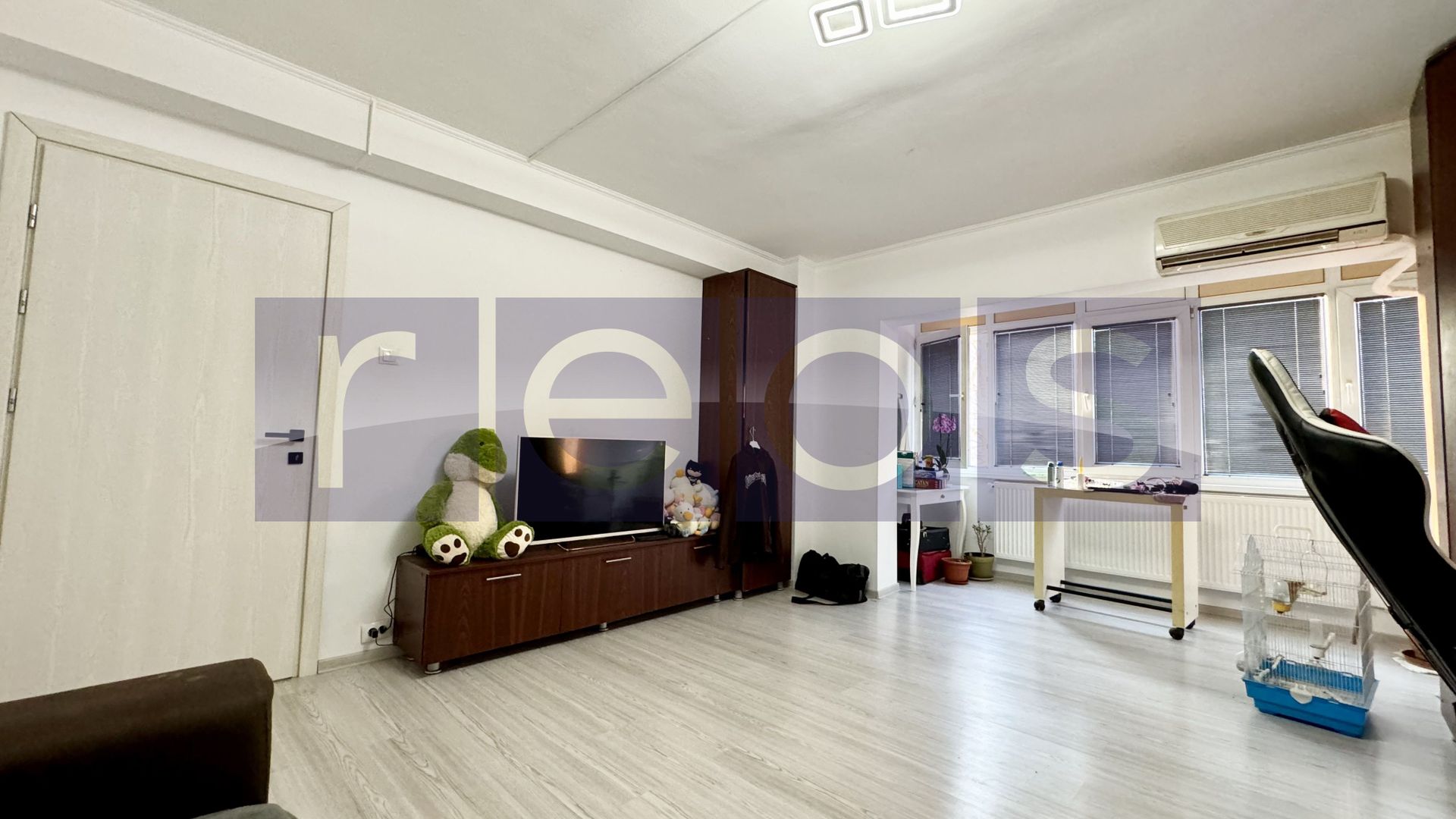 VANZARE 2 CAMERE | DECOMANDAT | BLOC 1987 | ZONA BAICULUI - Poză 2